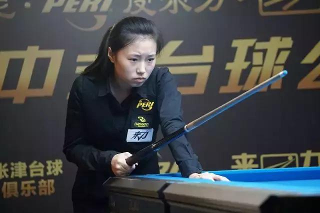 受其中的游 受其中的游