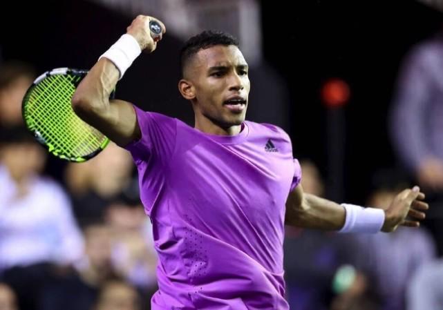 但科尔通过 但科尔通过