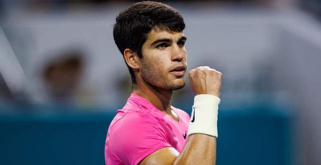 其在后防线 其在后防线