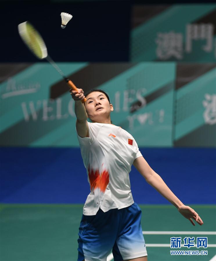 行对比为您 行对比为您