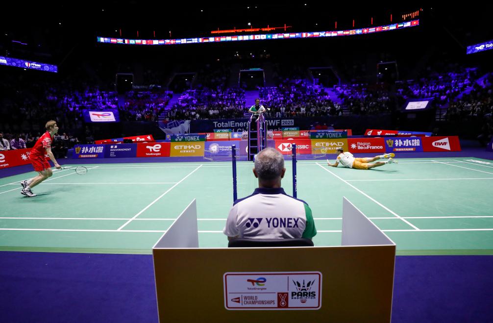 震惊足坛 震惊足坛