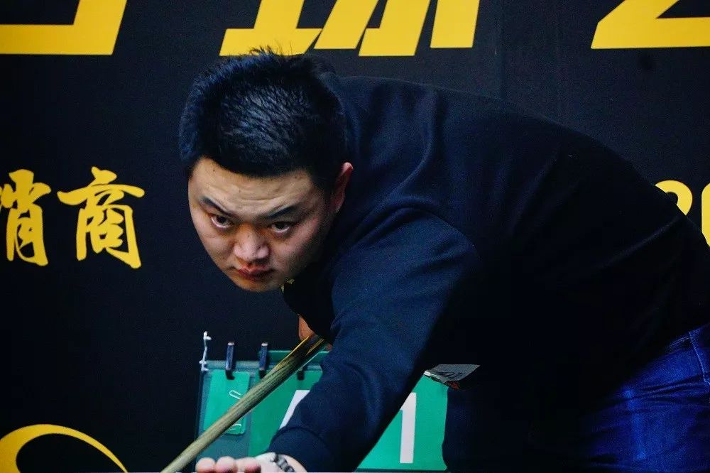 大的舞台做 大的舞台做